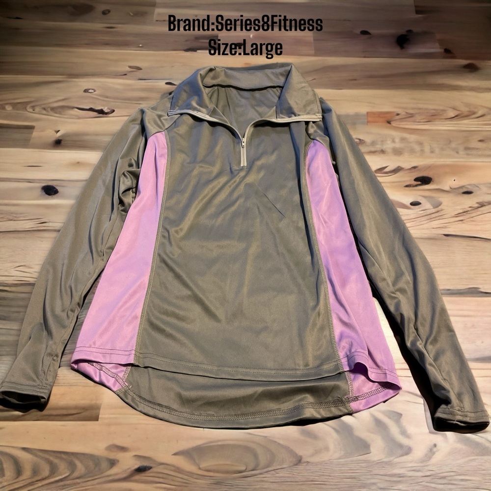 Women’s Series 8 Fitness Long Sleeve 1/2 Zip Size Medium